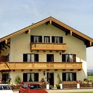Weissenhof Bauernhof Rottau